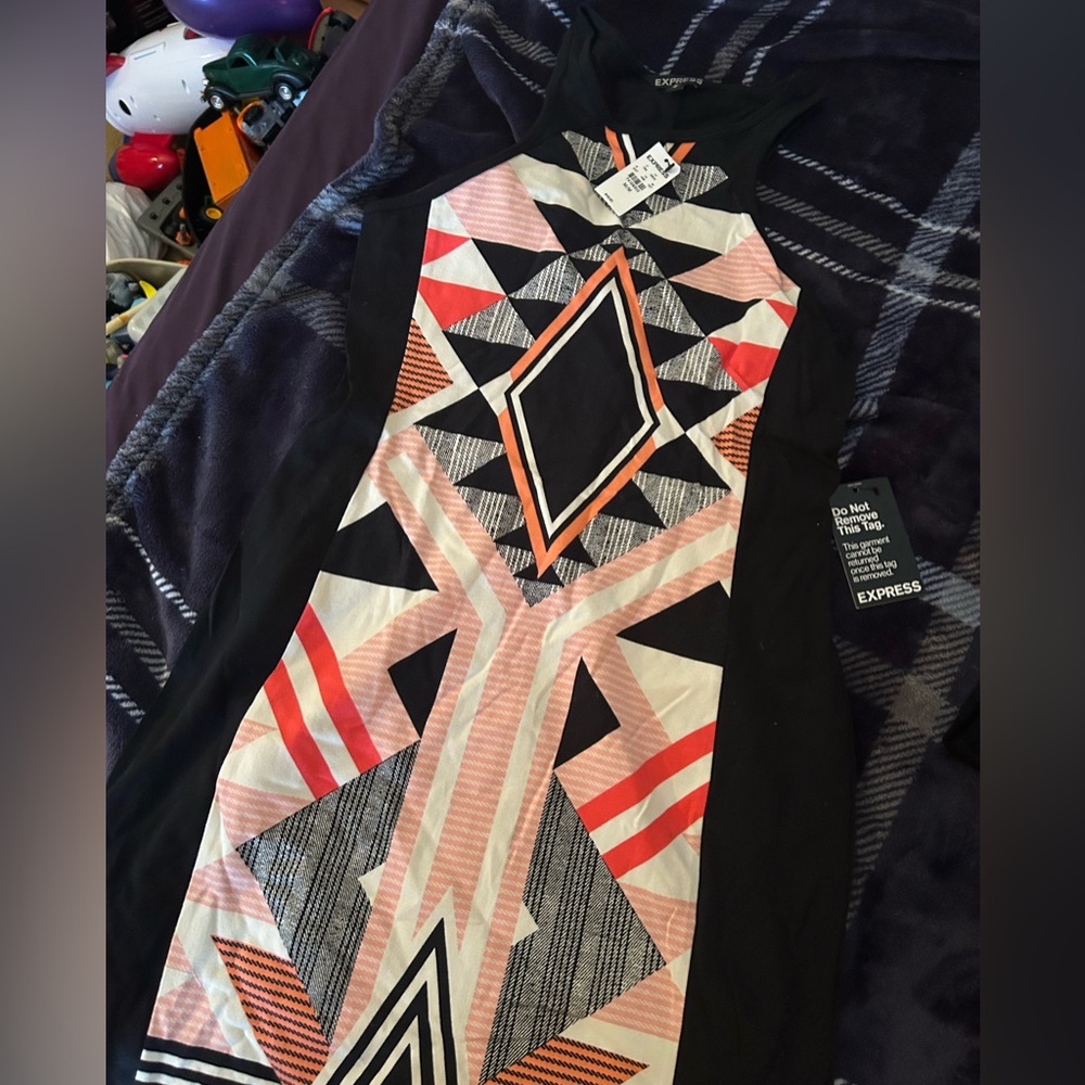 Express Multicolor Geometric Tank Top - Picture 2 of 3